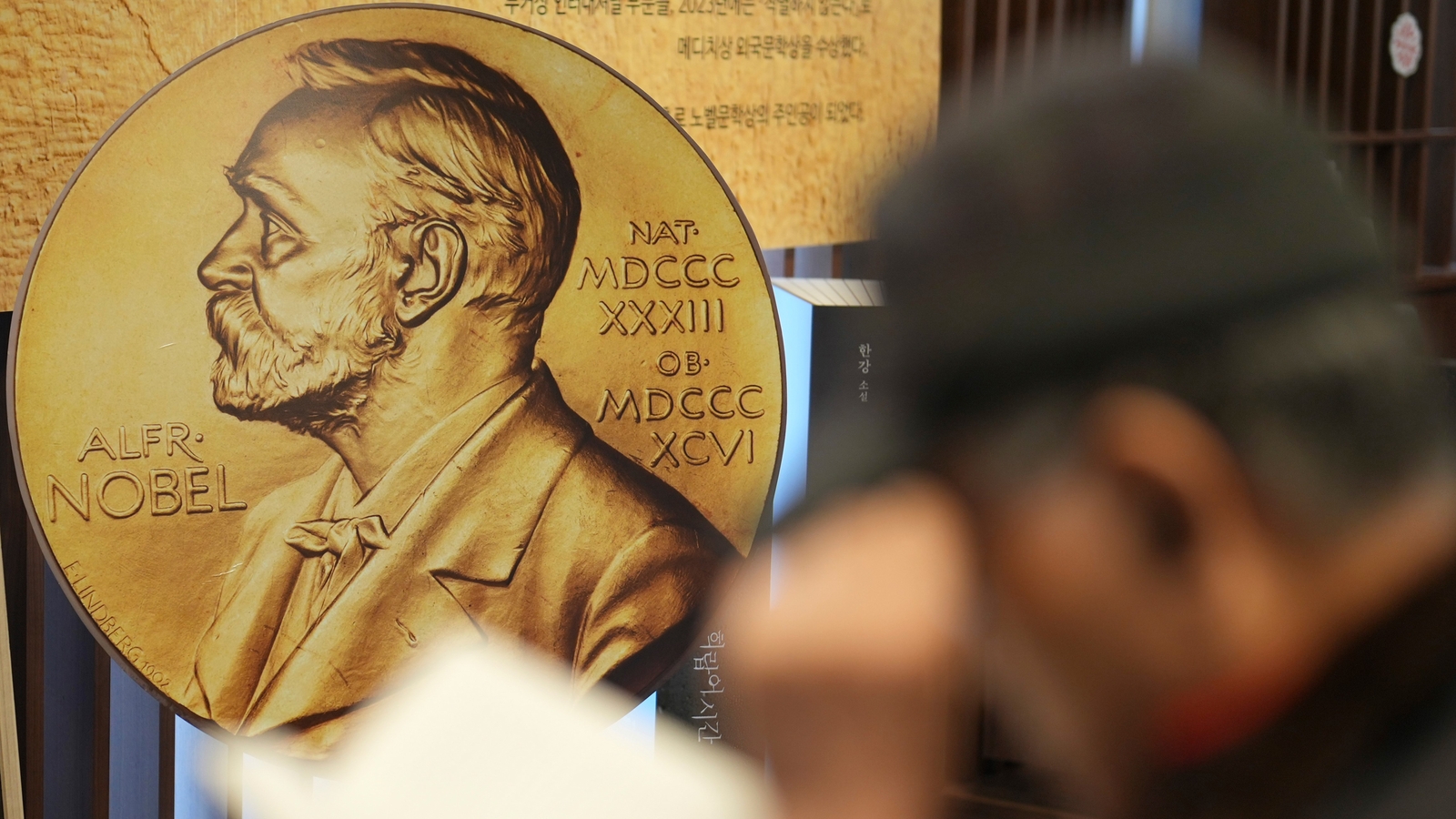 玛丽·E·布伦科和弗雷德·拉姆斯代尔以及坂口志文荣获诺贝尔医学奖- 中美日报网